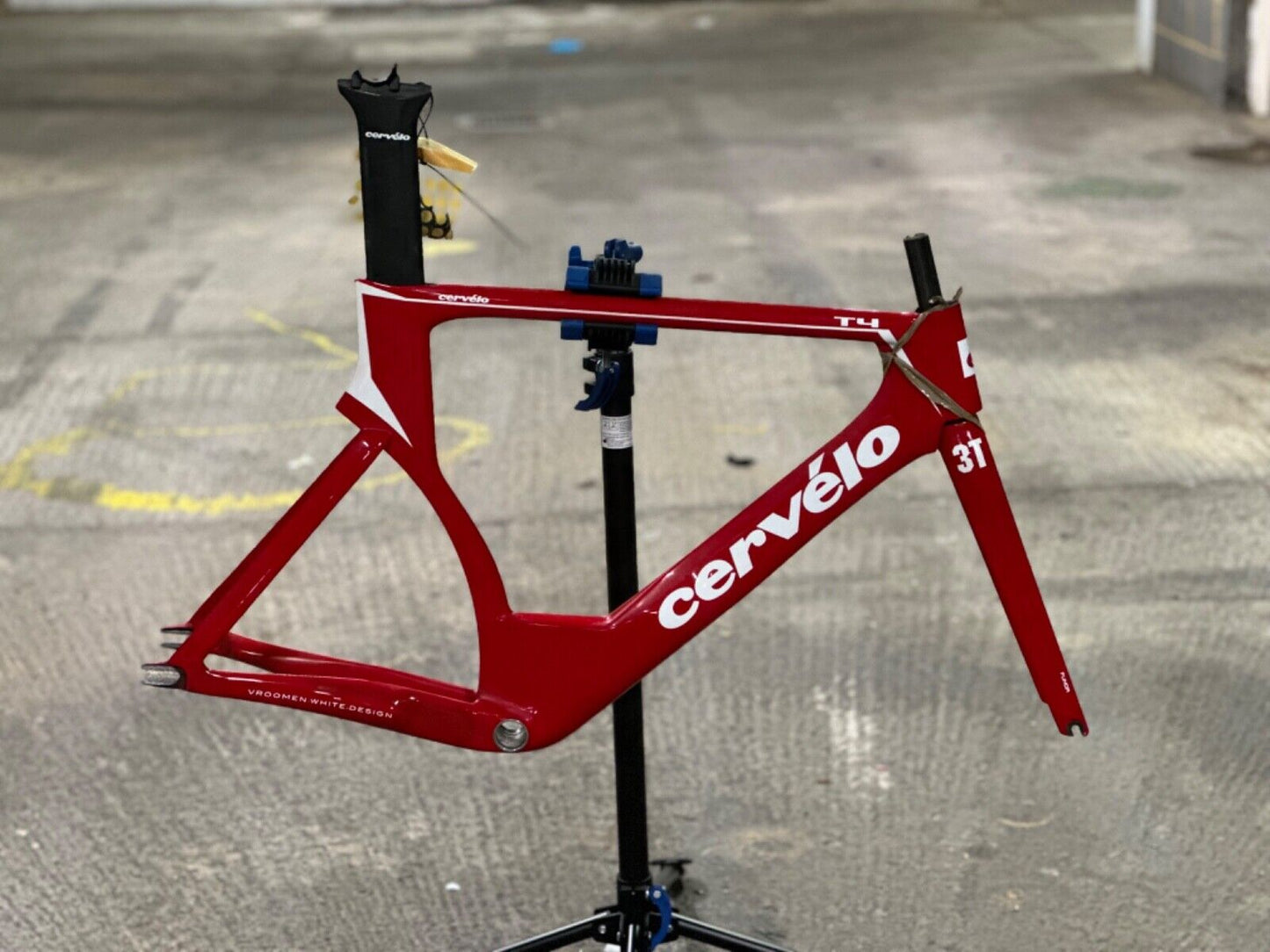 Cervelo t4 track frameset size 56 fixed gear pista frame 3t road forks