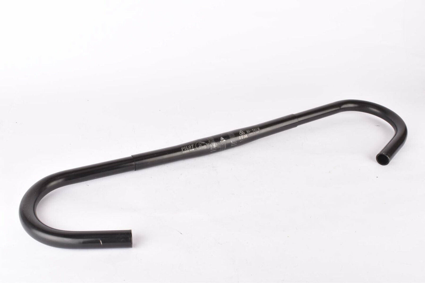ITM Pilot Scorpion Shape Bullbar in Size 58cm (o-o) and 25.4mm Clamp Size