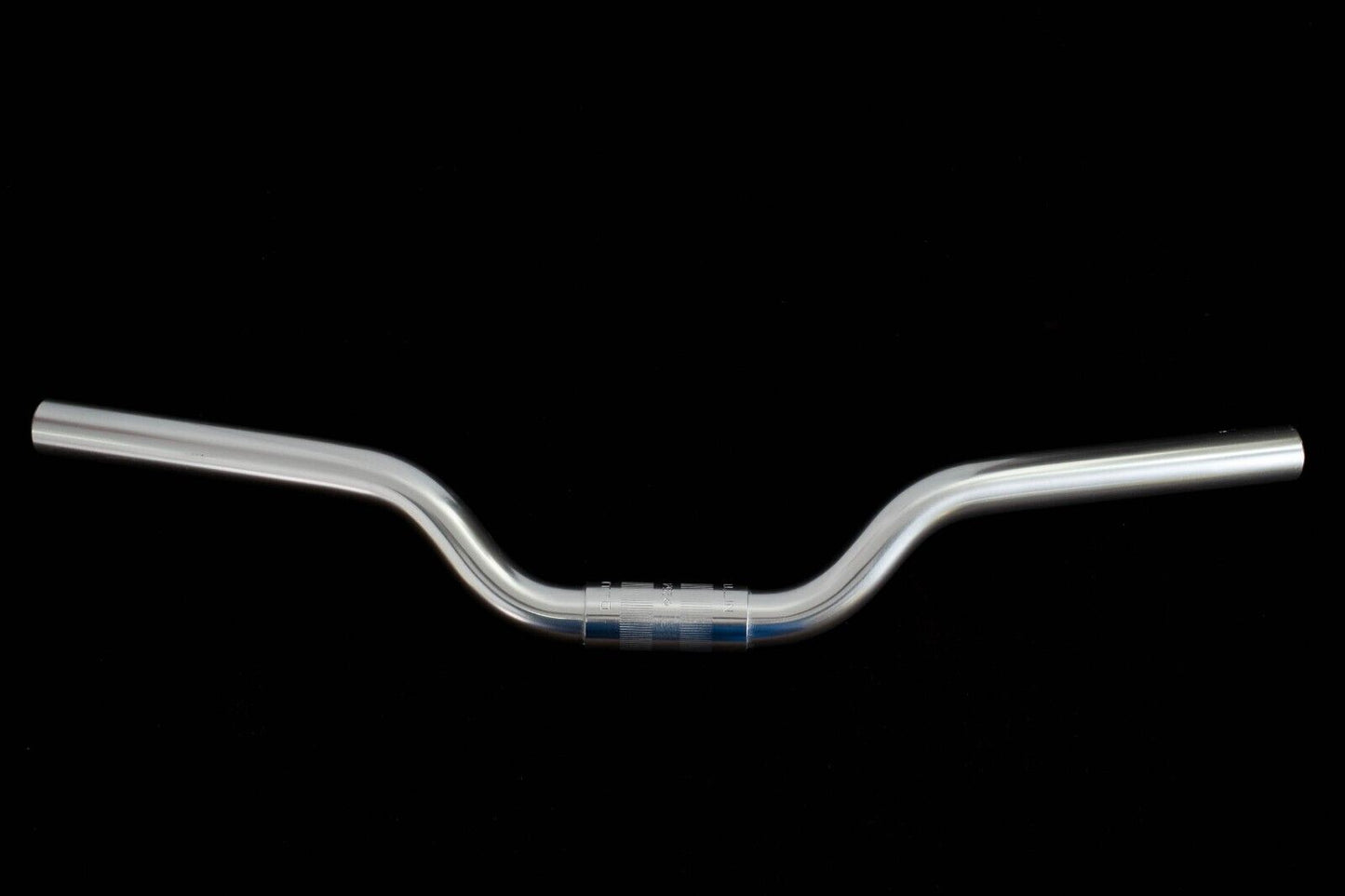 Nitto B220AA Riser Handlebar 25.4mm Clamp 470mm Width In Silver For MTB Fixie