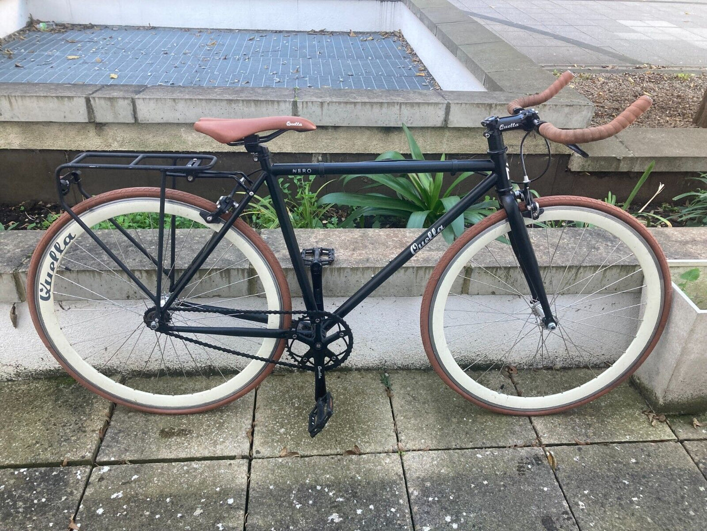 Quella Nero Single Speed Bike + Rear Rack - Cappuccino - 51cm (5' to 5' 5")