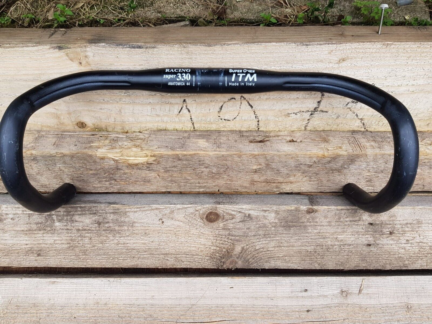 ITM Super Over Racing 330 Anatomica 44 Road Racing Drop Bar 31.8mm dia 42cm C-C