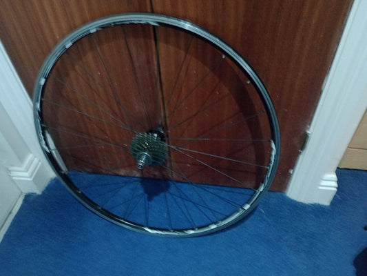 4ZA Stratos 10 Speed Shimano Wheelset (No Brake Track Wear ) and cassette.