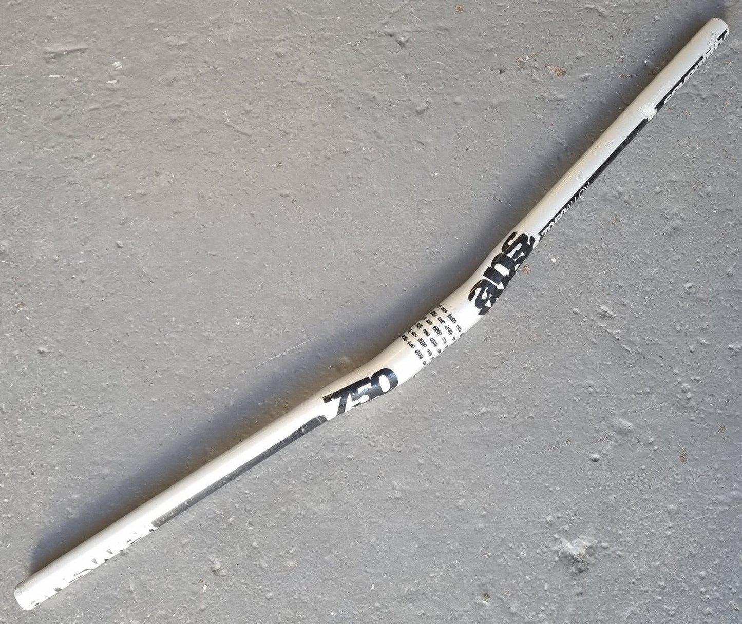 Answer Protaper 750 Riser Handlebar 7050 alloy 750 mm width, 31.8mm clamp Bars