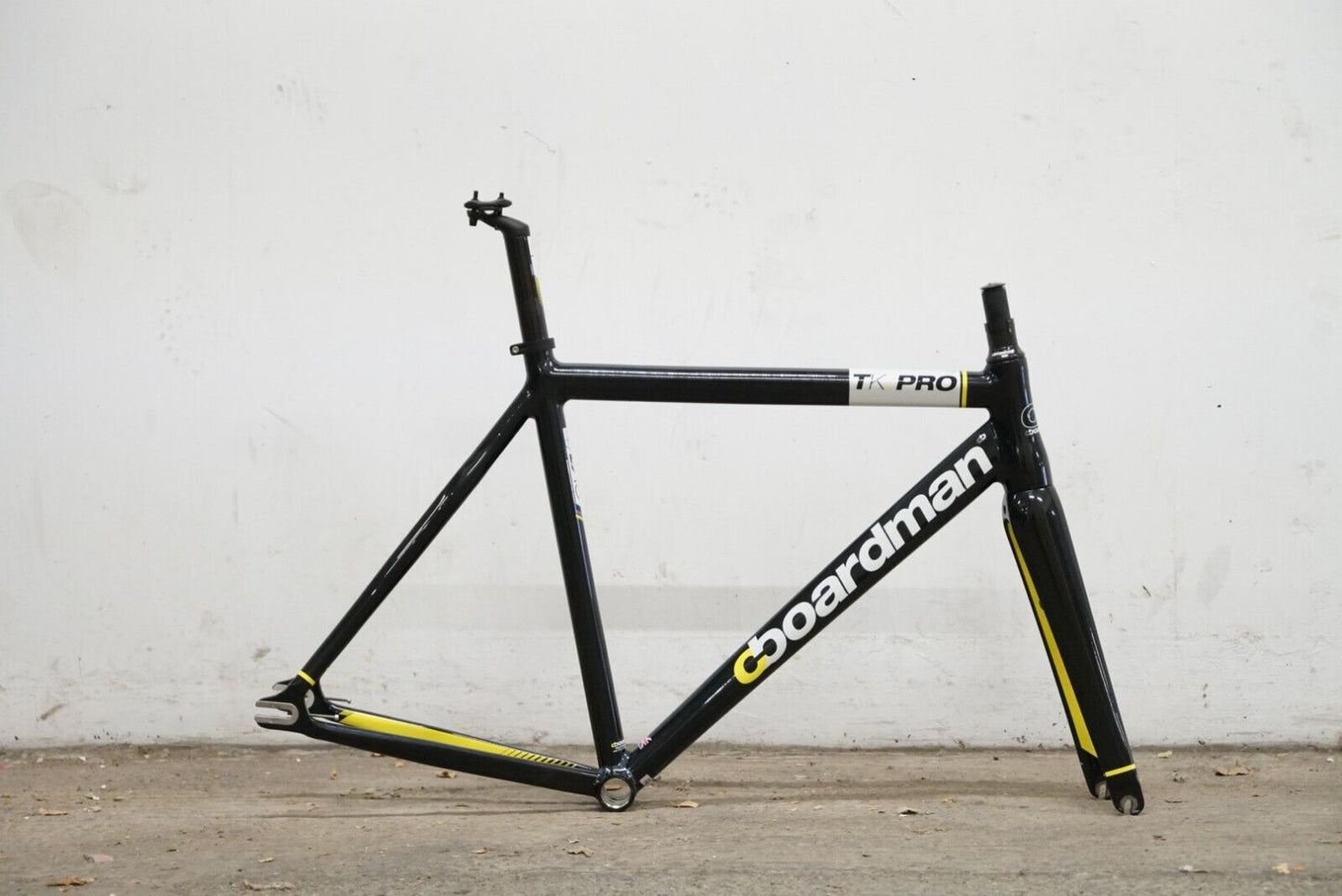 Boardman tk pro fixed gear track frameset single speed frame and forks size 53