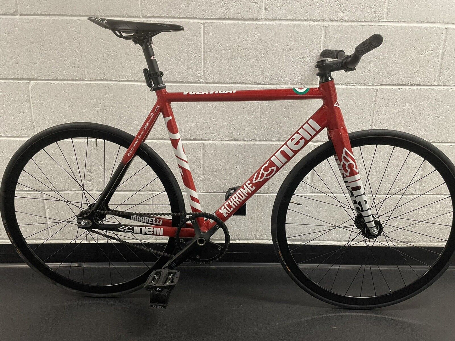 Cinelli Vigorelli Chrome Special Edition fixie  / track Bike Size 54 Cm.