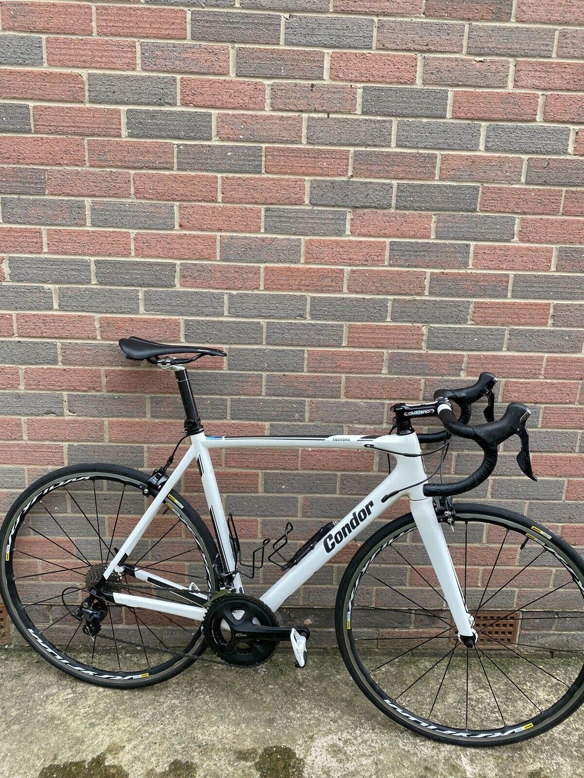 Condor Squadra Alu/Carbon with full Shimano 5800 11 speed groupset Fulcrum w/set