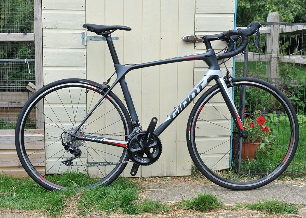 Giant TCR Advanced 2 2019 M/L Black/Silver/Red Carbon Road Bike at Fixed Gear Frenzy