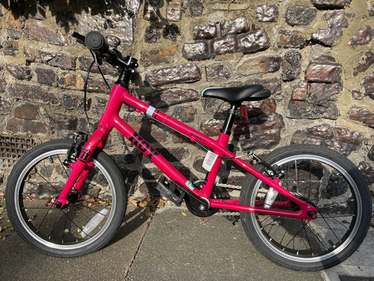 Hoy Bonaly 16" Lightweight Kids Bike Pink Single Gear