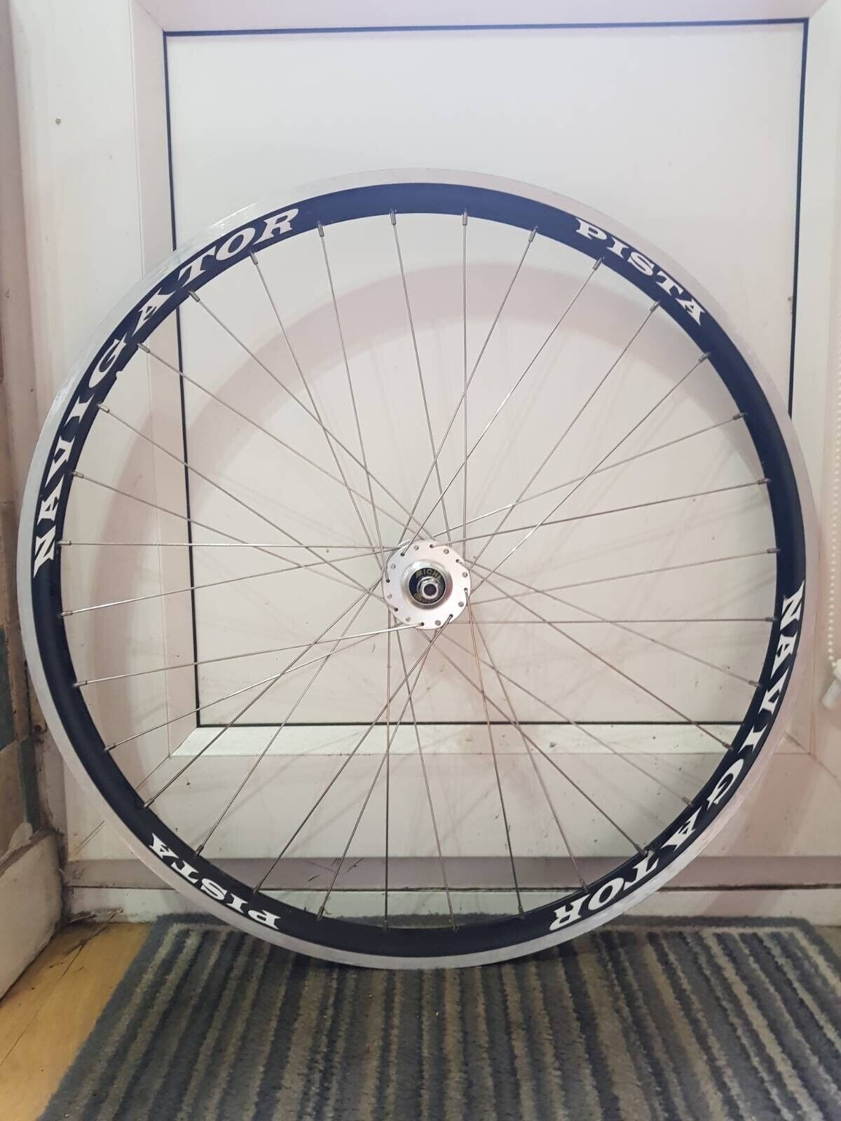 Pista Navigator Rim on Miche Primato Pr1mato Hub 700 Tubular Front Track Wheel