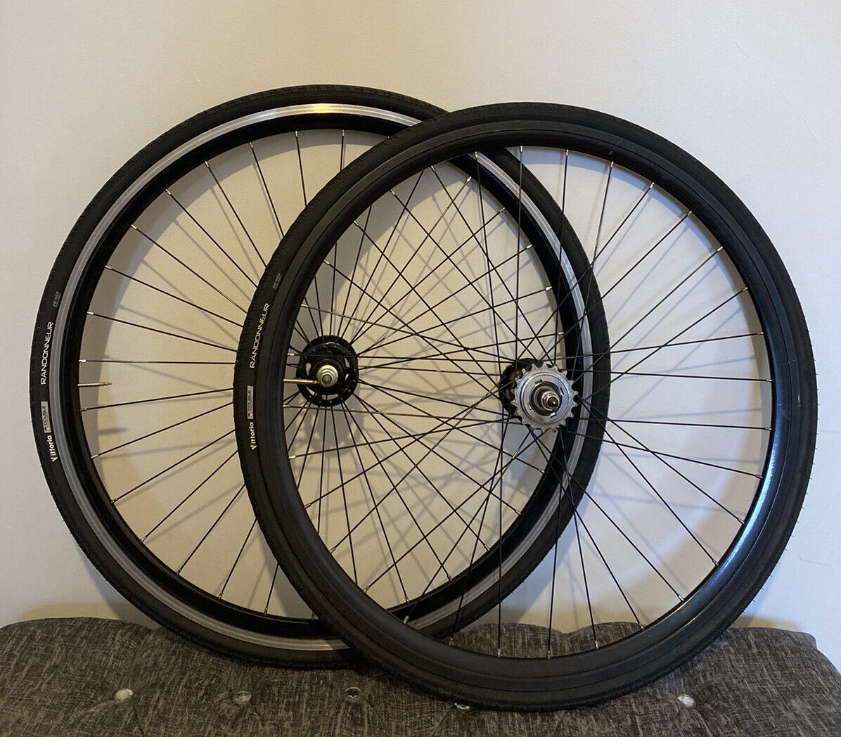 Quando Fixed gear/single speed 700c wheelset