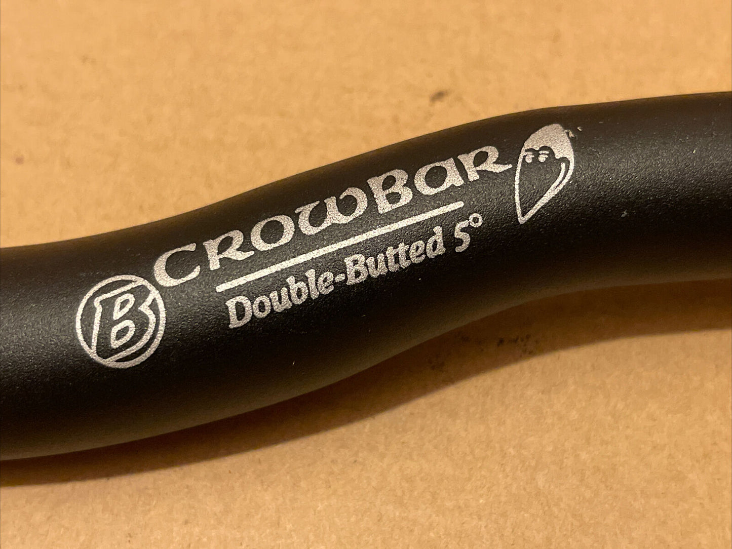 Retro Mountain Bike Handlebar BONTRAGER CROWBAR 620mm 5-deg Black Alloy Riser