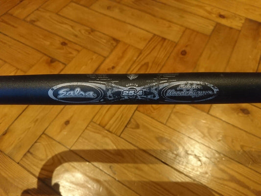 Salsa Moto Ace Woodchip per 25.4 46cm flared drop bars.